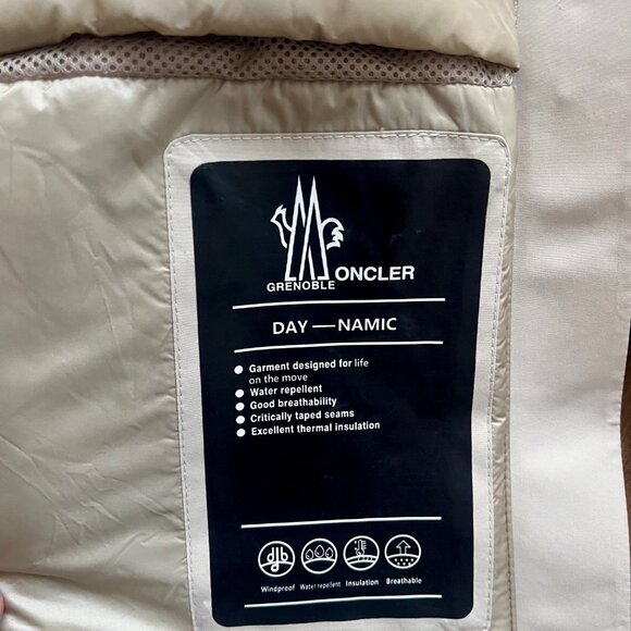 Moncler Grenoble Day Namic Light Down Jacket - Size 3 - Picture 12 of 15